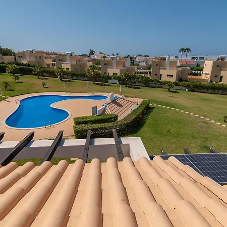 Villa Baia Village 7 *