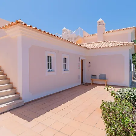 Baia Village 7 فيلة