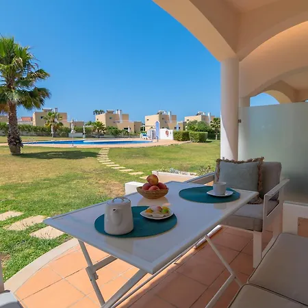 Baia Village 7 Вилла Албуфейра