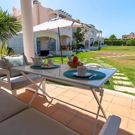 Baia Village 7 * البوفيرا