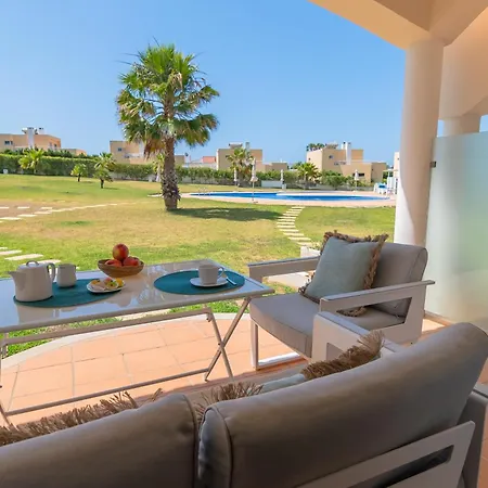 Baia Village 7 *
